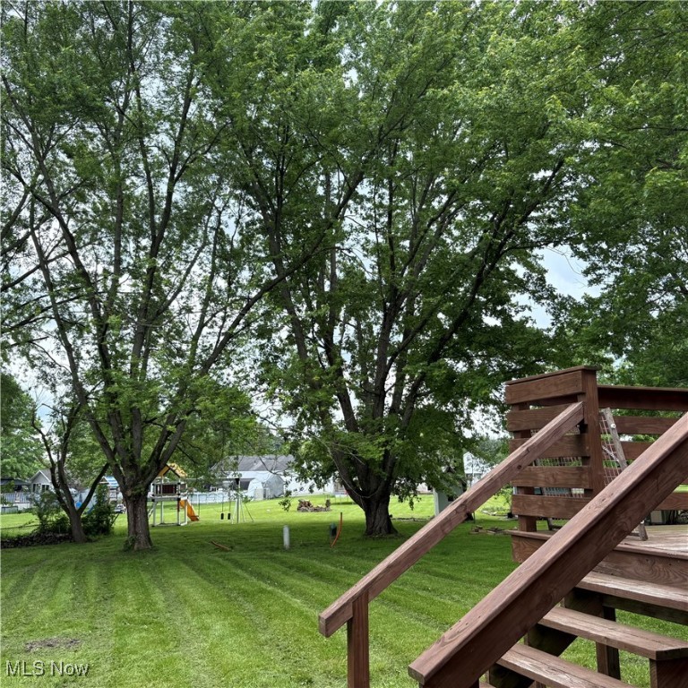 9936 Green Drive, Windham, Ohio image 11