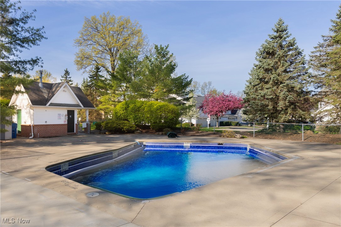 2058 W Reserve Court, Avon, Ohio image 37