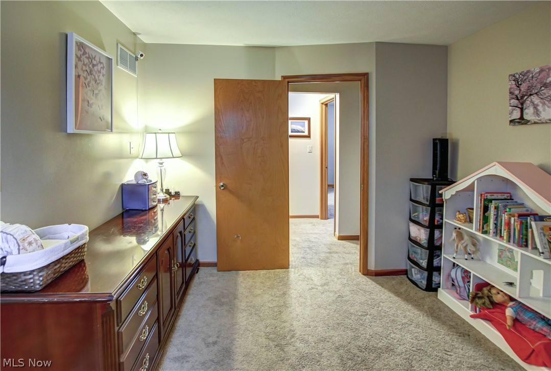 Shakespearean Place - Residential