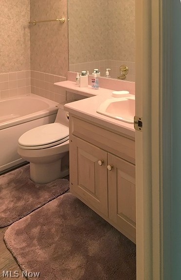 Silver Lake Towers Condo - Residential