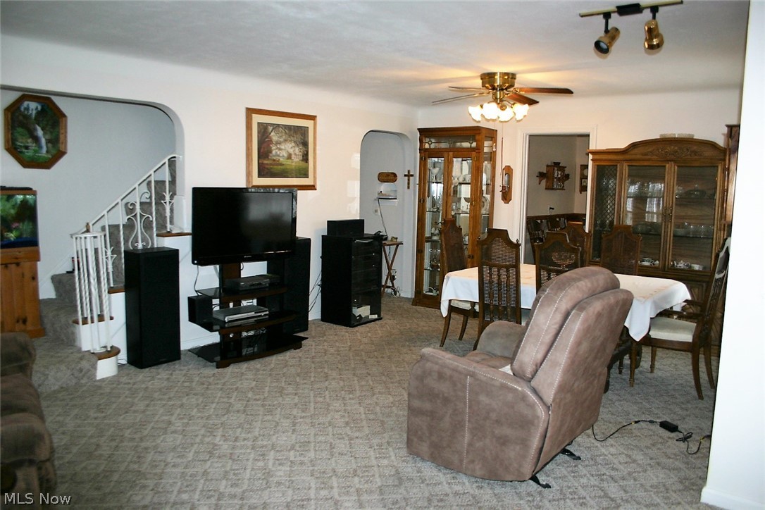 Parma Heights Dev Cos Eureka Park S - Residential