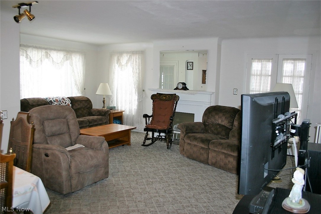 Parma Heights Dev Cos Eureka Park S - Residential