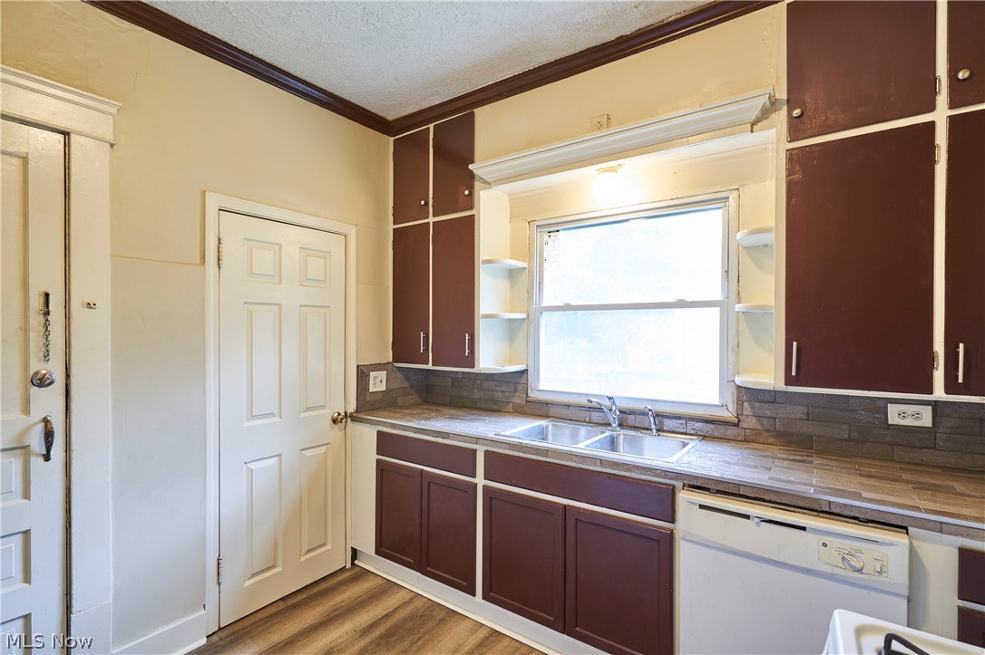 Hall Park - Residential