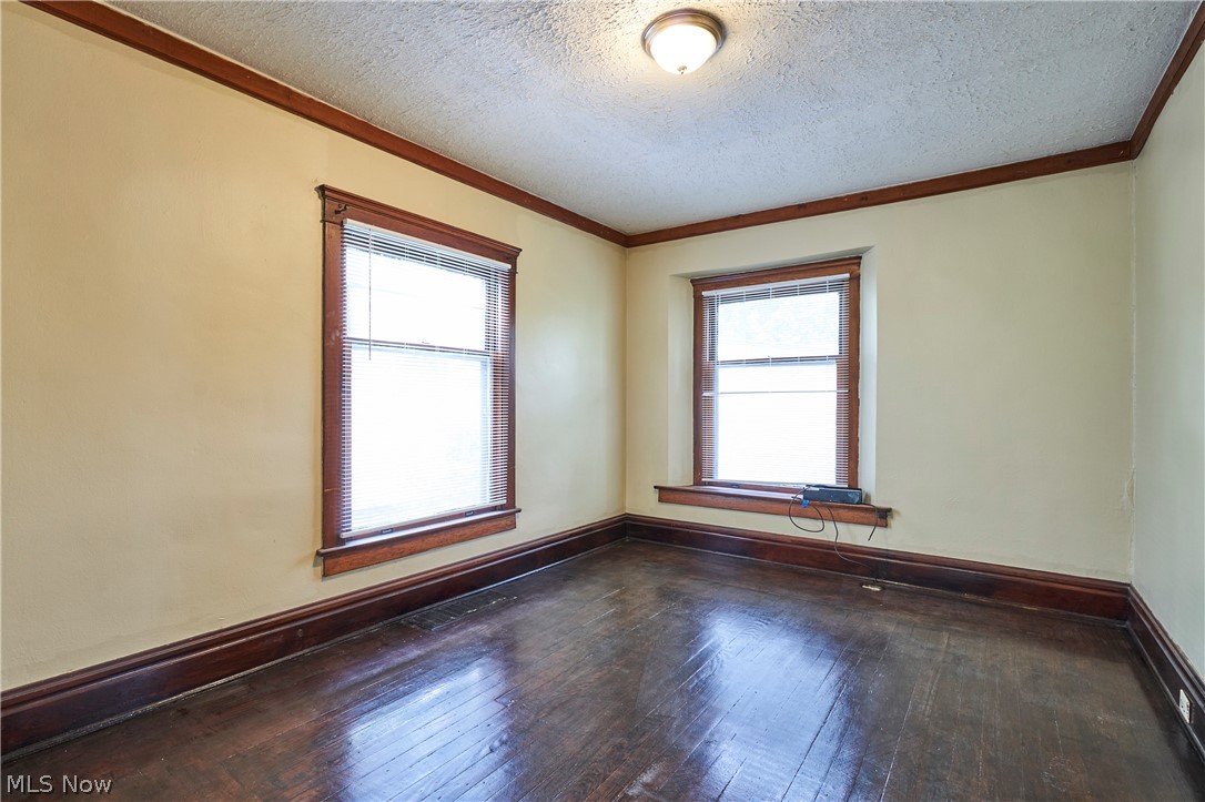 Hall Park - Residential