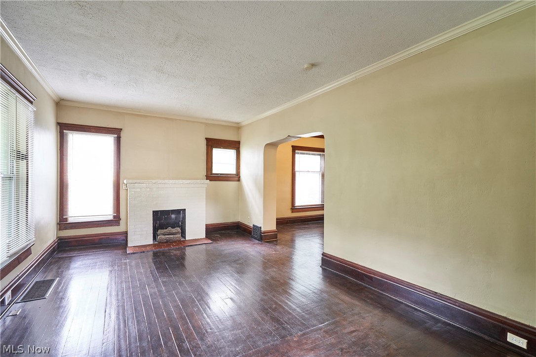 Hall Park - Residential