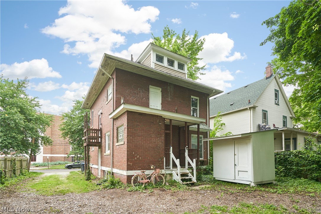 Hall Park - Residential