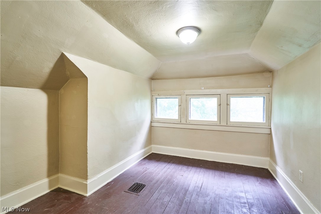 Hall Park - Residential