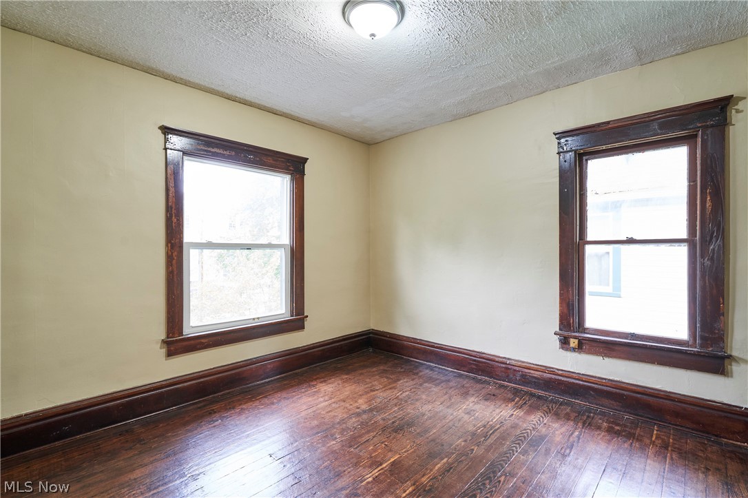 Hall Park - Residential