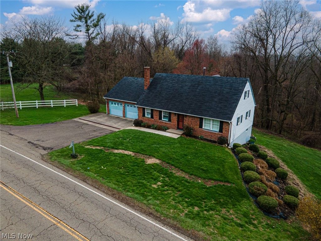 Photo of 2175 Cambridge Road, Coshocton, OH 43812 (MLS # 5198330)