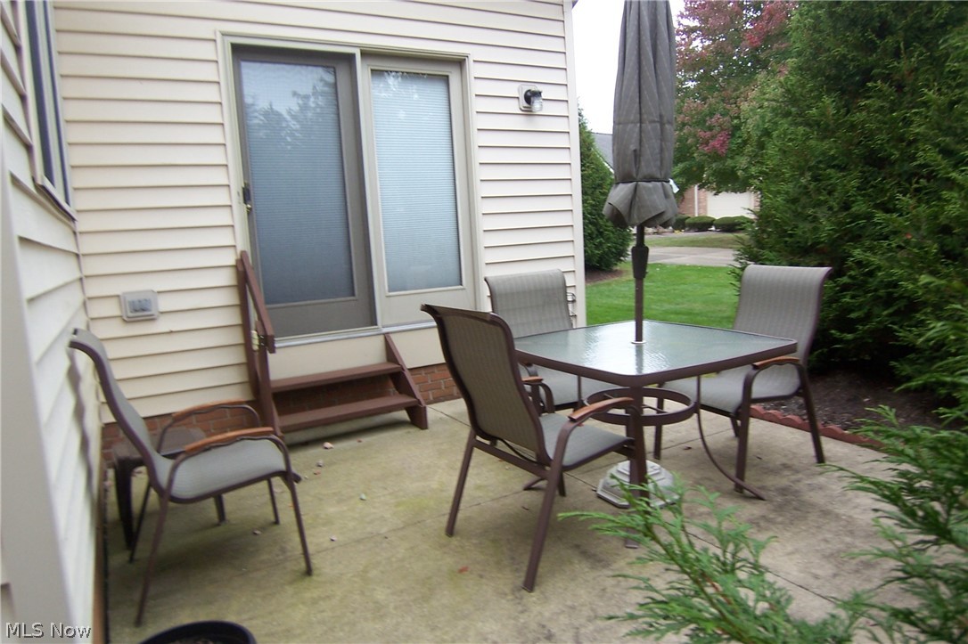 Greens Prestwick Condo - Residential