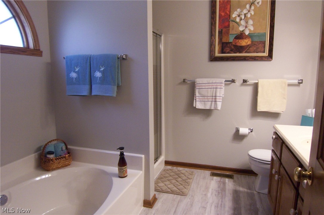 Greens Prestwick Condo - Residential