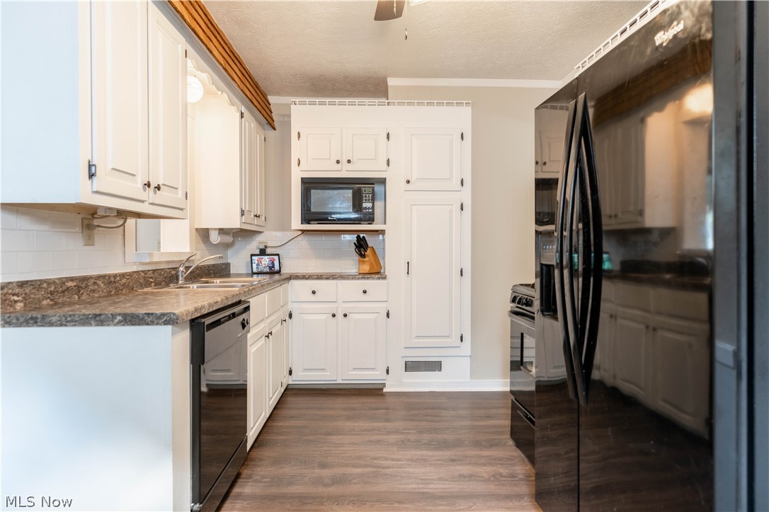 Home Buyers Realty Co Allotme - Residential