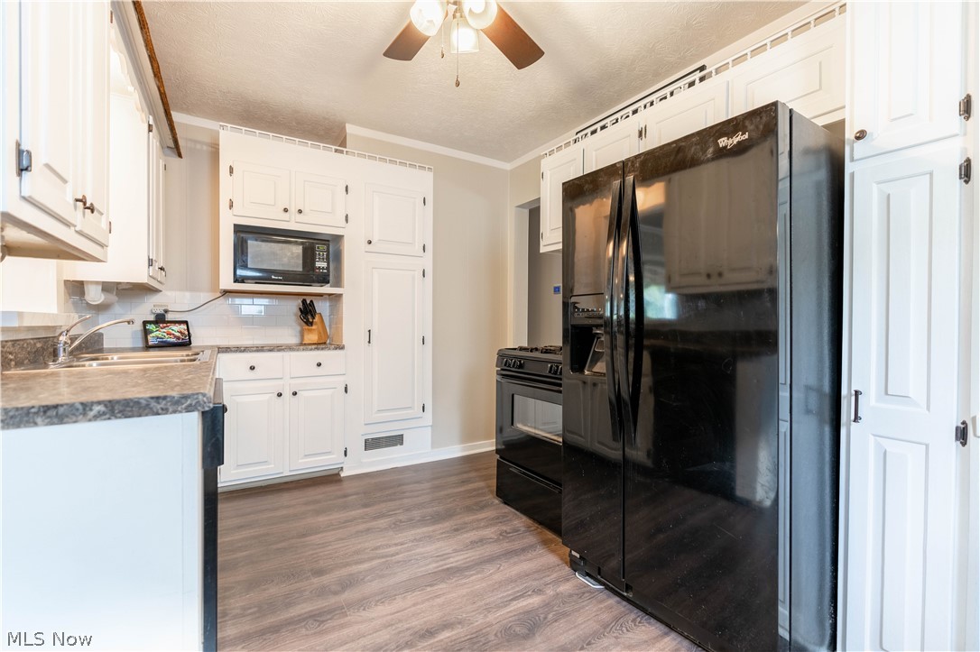 Home Buyers Realty Co Allotme - Residential