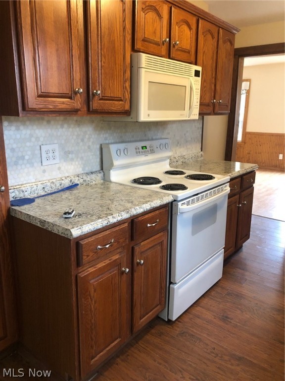 Sunset View - Residential Lease