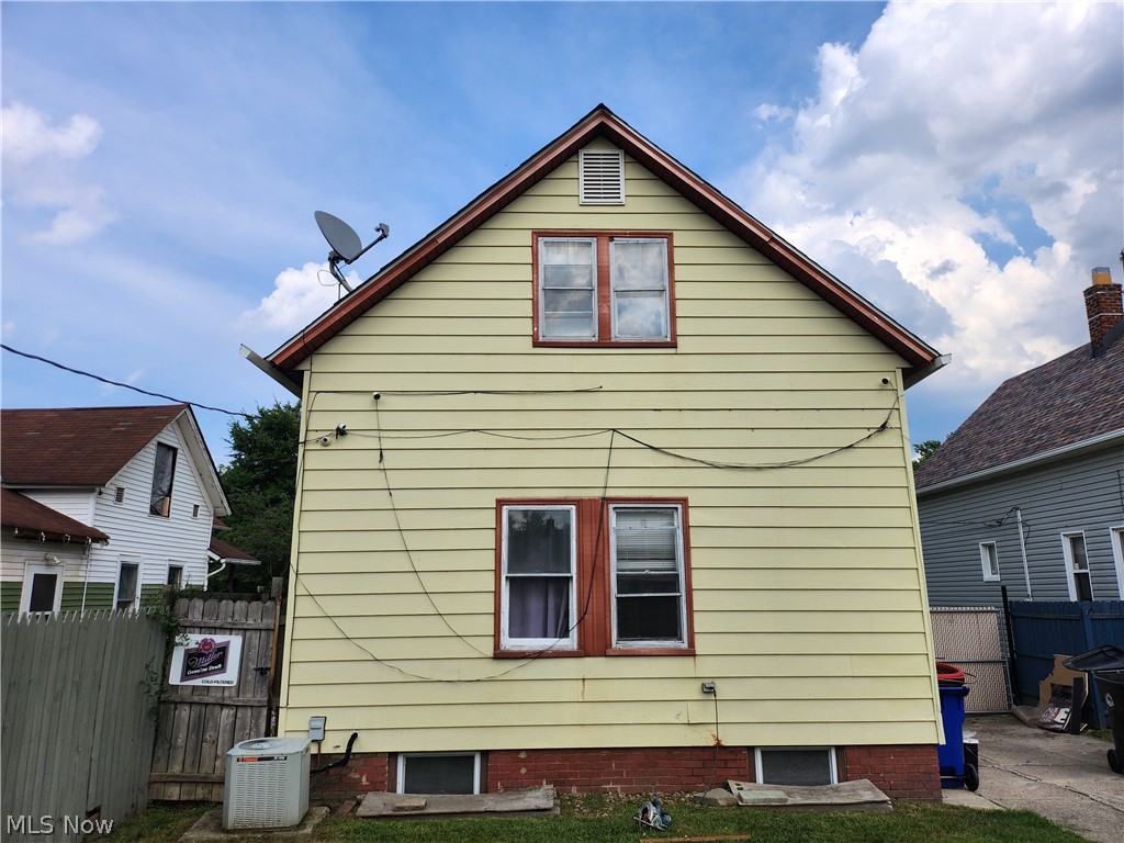 3272 W 48th Street