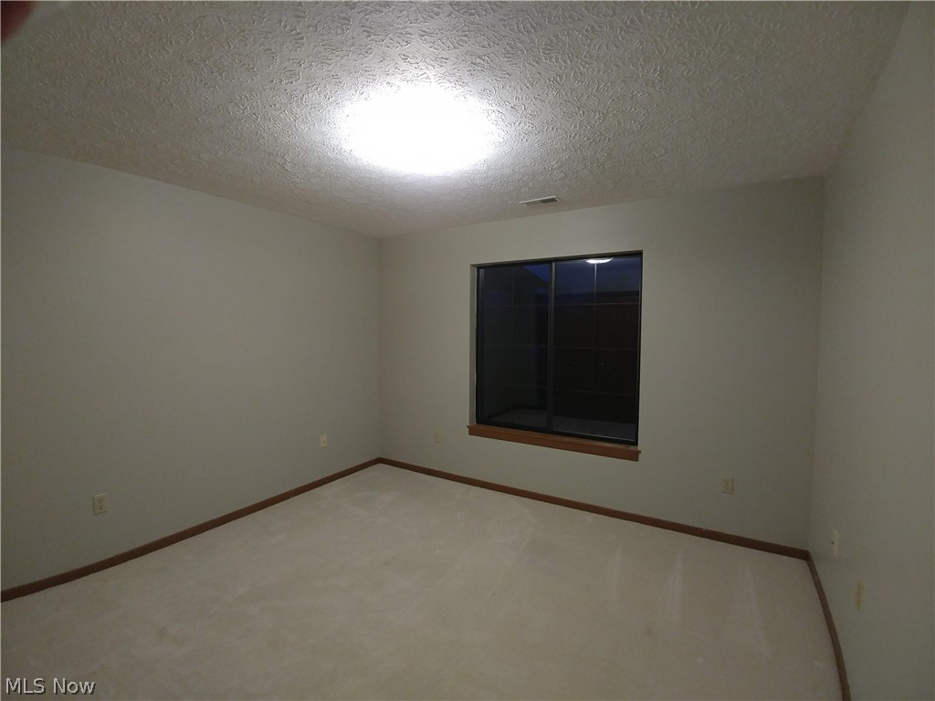 Courts Country Lakes Condo - Residential Lease