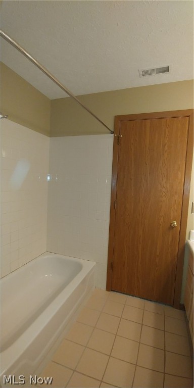 Courts Country Lakes Condo - Residential Lease