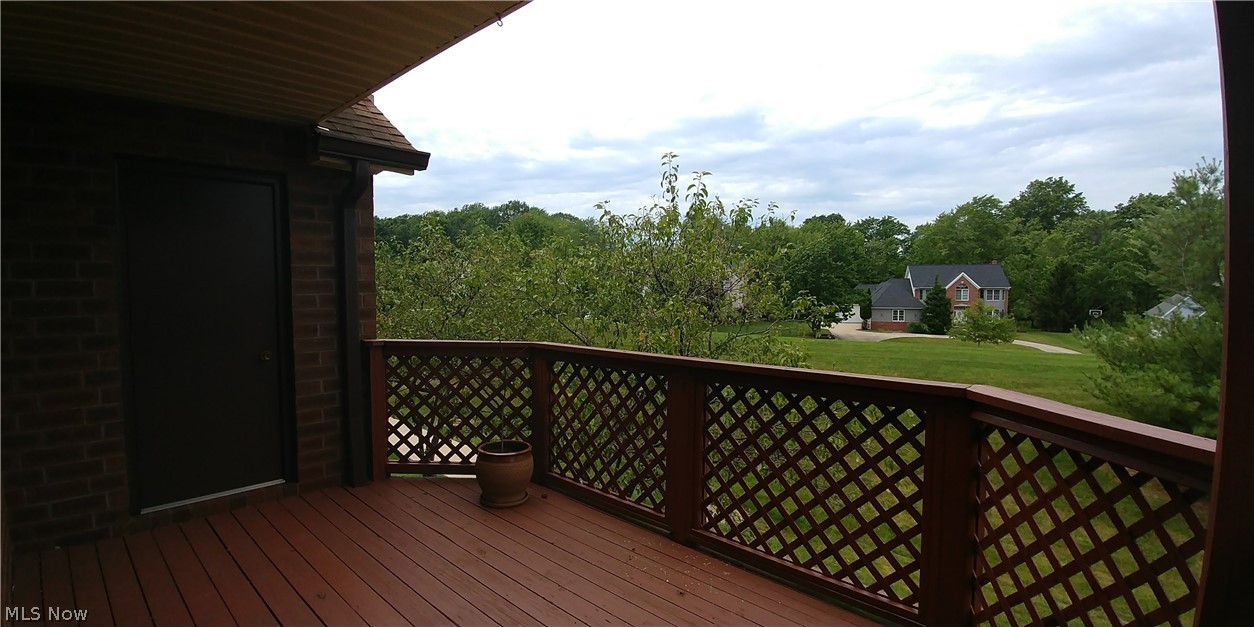 Courts Country Lakes Condo - Residential Lease