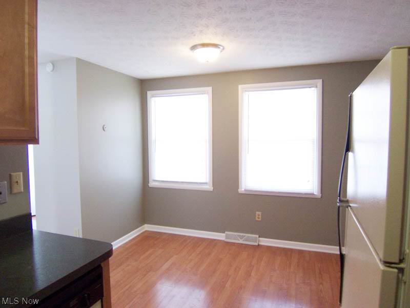 Huntington Park Condo - Residential