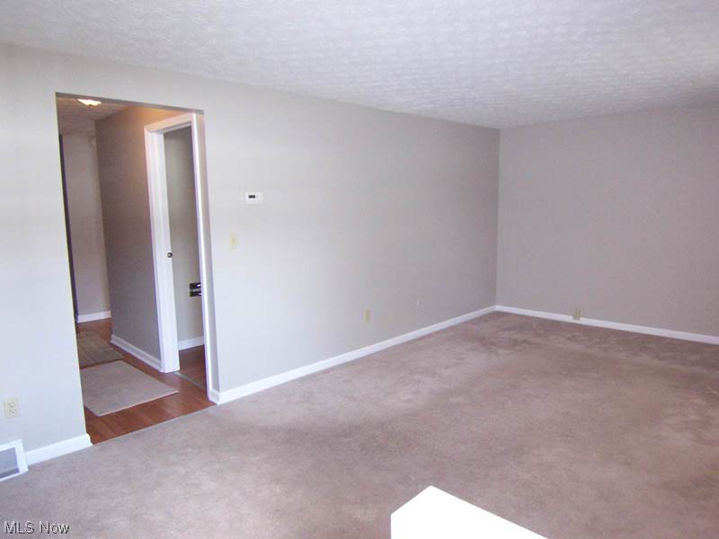 Huntington Park Condo - Residential