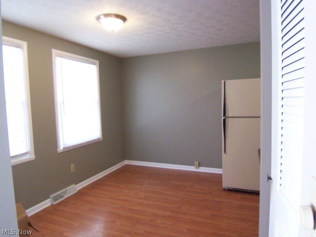 Huntington Park Condo - Residential