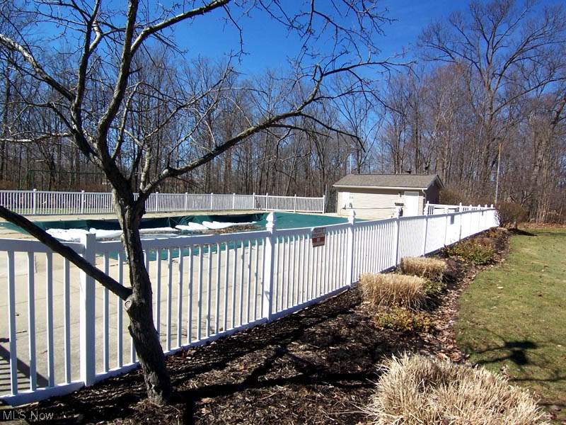 Huntington Park Condo - Residential