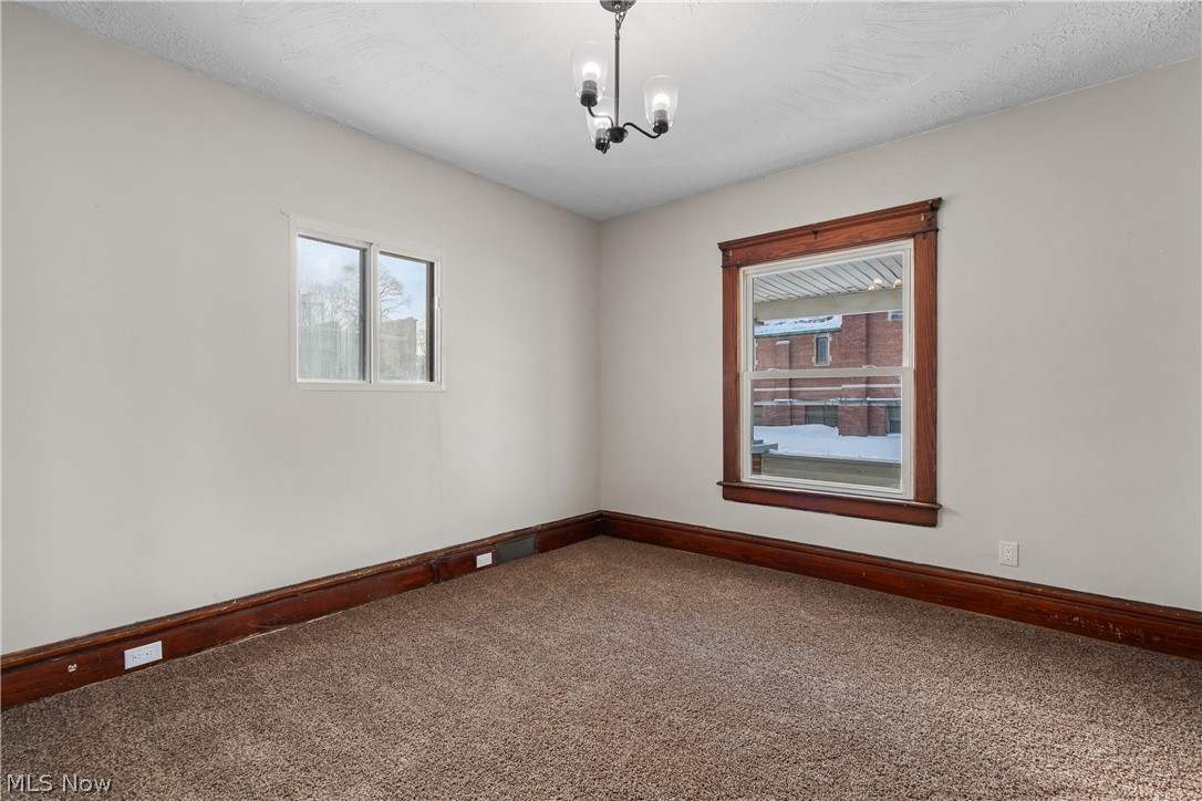 Voris - Residential Income