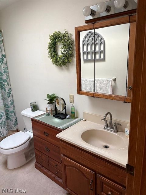 Tiny photo for 602 Williams Avenue, Williamstown, WV 26187 (MLS # 5187675)