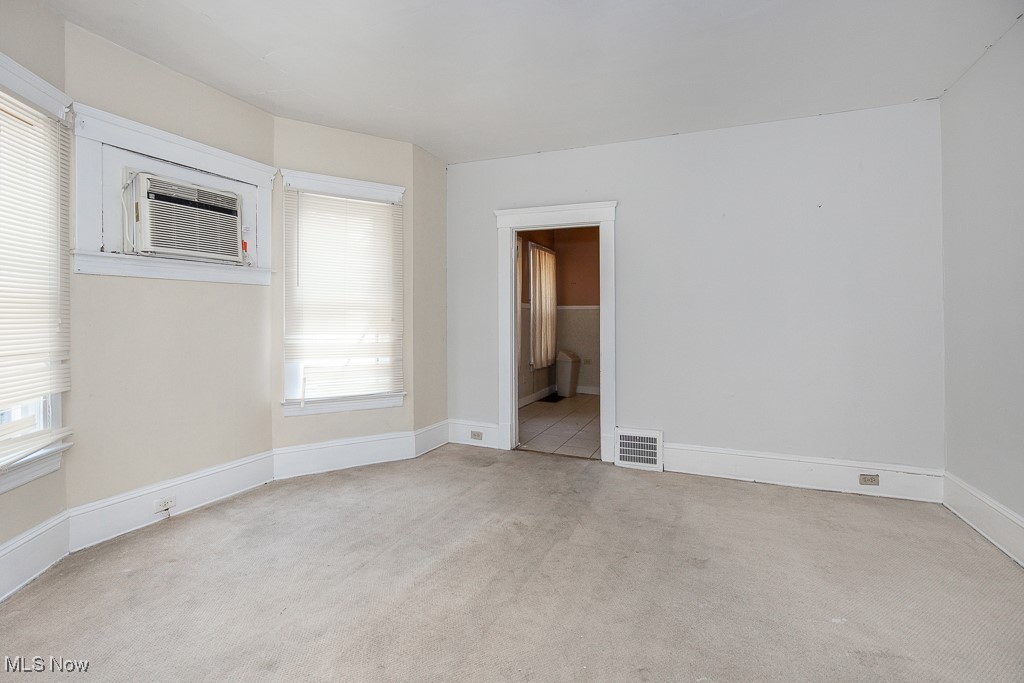 627 E 126th Street