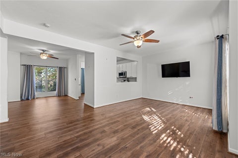 Tiny photo for 6626 Fox Hollow Court, Middleburg Heights, OH 44130 (MLS # 5255732)