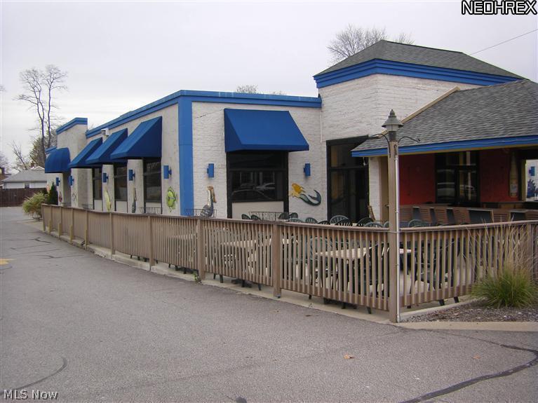 Mentor View 02 - Commercial Sale