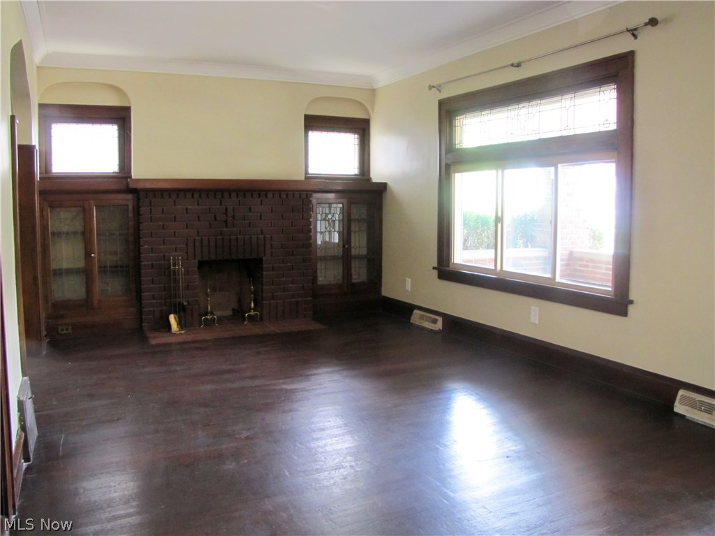 B J Lucey - Residential