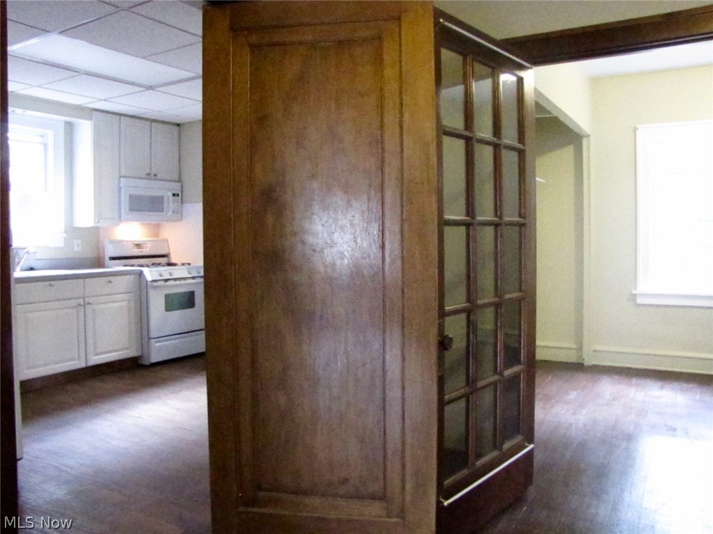 B J Lucey - Residential