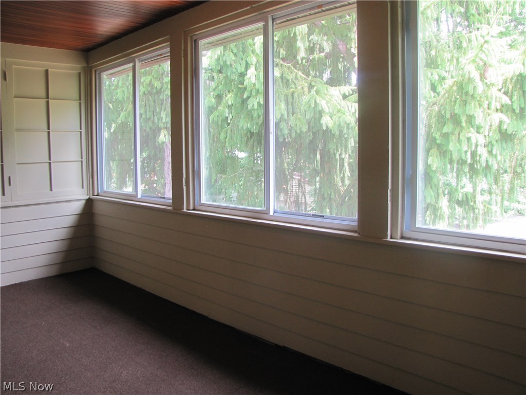 B J Lucey - Residential