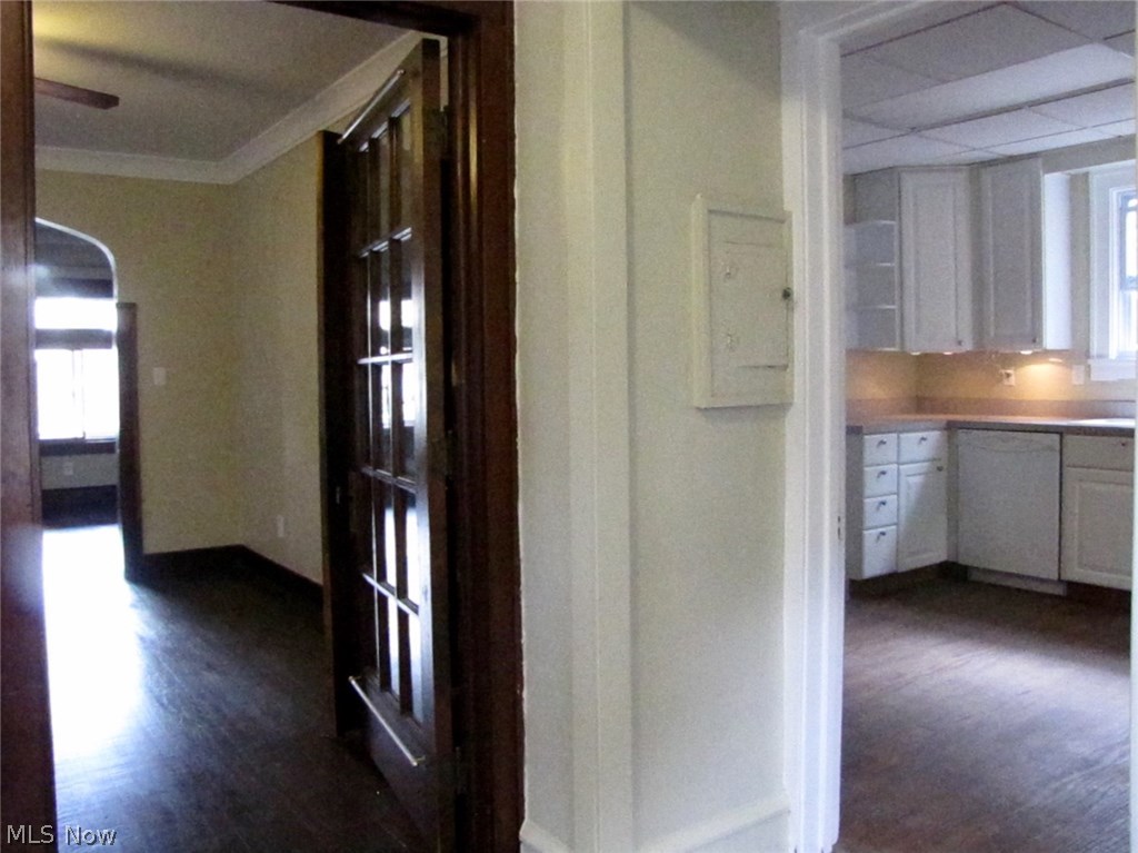 B J Lucey - Residential