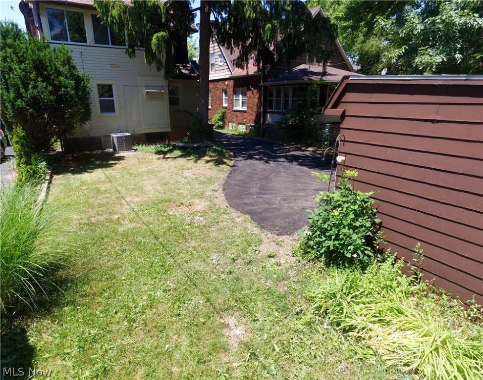 B J Lucey - Residential