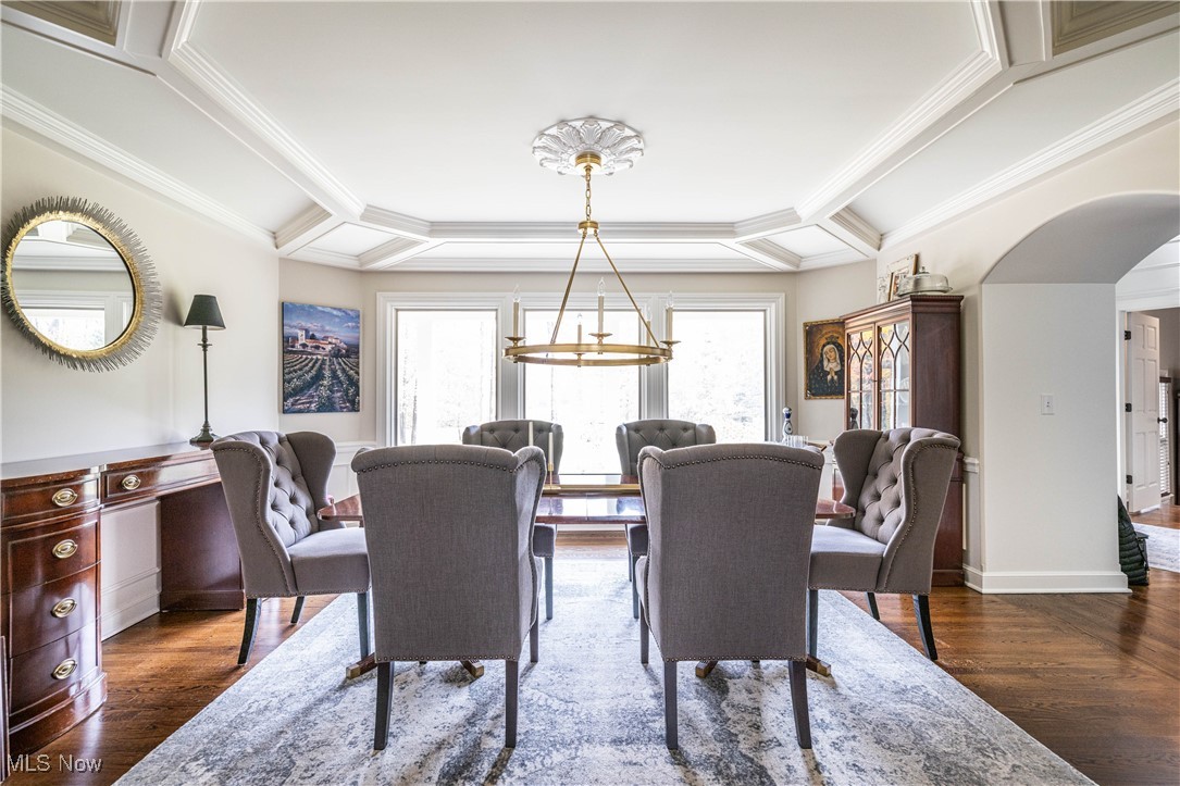 Chagrin Falls, Ohio 44023, United States, 5 Bedrooms Bedrooms, ,5 BathroomsBathrooms,Residential,Active,240058