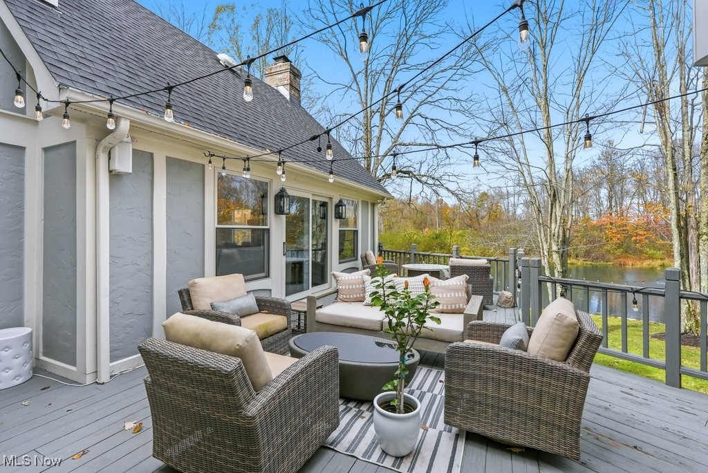 Chagrin Falls, Ohio 44023, United States, 5 Bedrooms Bedrooms, ,5 BathroomsBathrooms,Residential,Active,240058