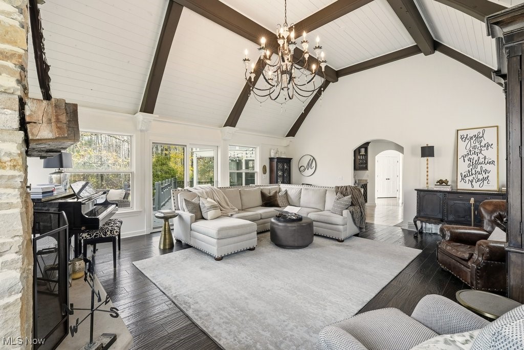 Chagrin Falls, Ohio 44023, United States, 5 Bedrooms Bedrooms, ,5 BathroomsBathrooms,Residential,Active,240058