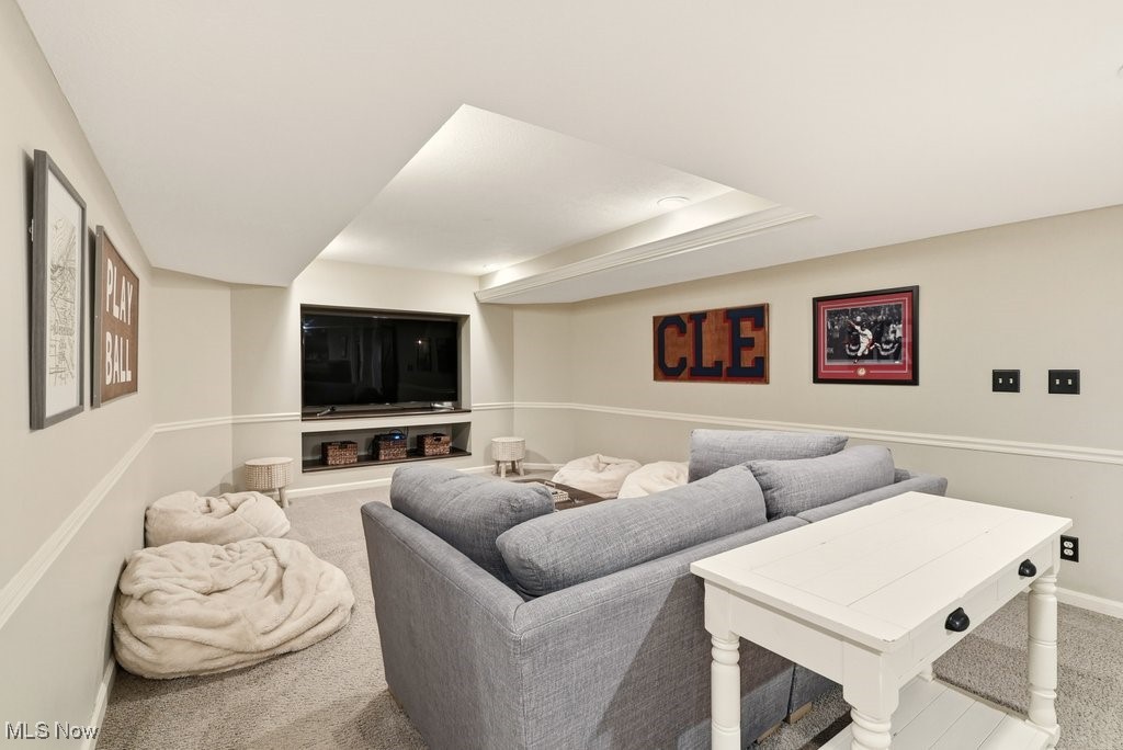 Chagrin Falls, Ohio 44023, United States, 5 Bedrooms Bedrooms, ,5 BathroomsBathrooms,Residential,Active,240058