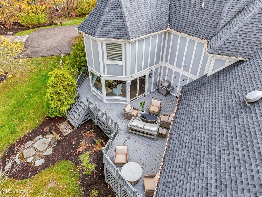 Chagrin Falls, Ohio 44023, United States, 5 Bedrooms Bedrooms, ,5 BathroomsBathrooms,Residential,Active,240058