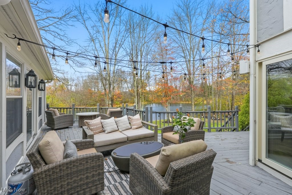 Chagrin Falls, Ohio 44023, United States, 5 Bedrooms Bedrooms, ,5 BathroomsBathrooms,Residential,Active,240058