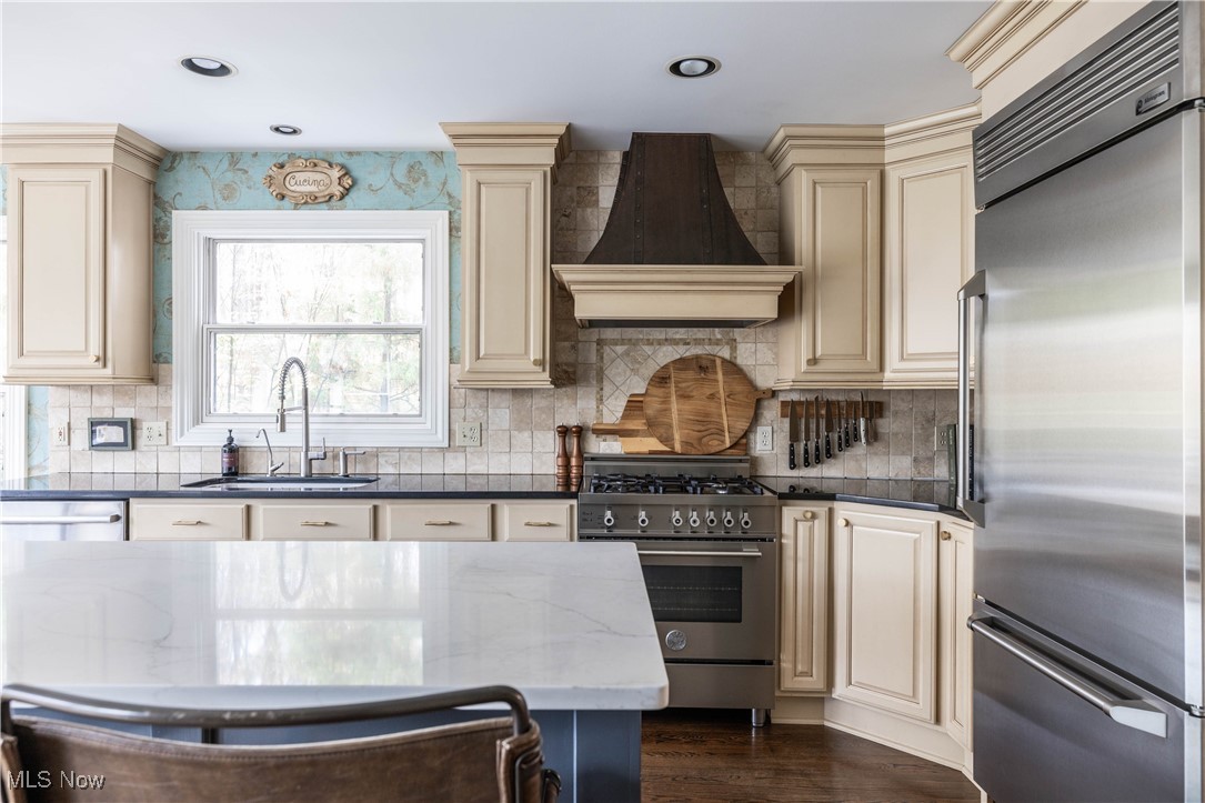 Chagrin Falls, Ohio 44023, United States, 5 Bedrooms Bedrooms, ,5 BathroomsBathrooms,Residential,Active,240058