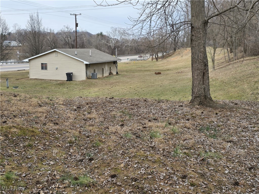 1650 S River Road, Zanesville, Ohio image 2