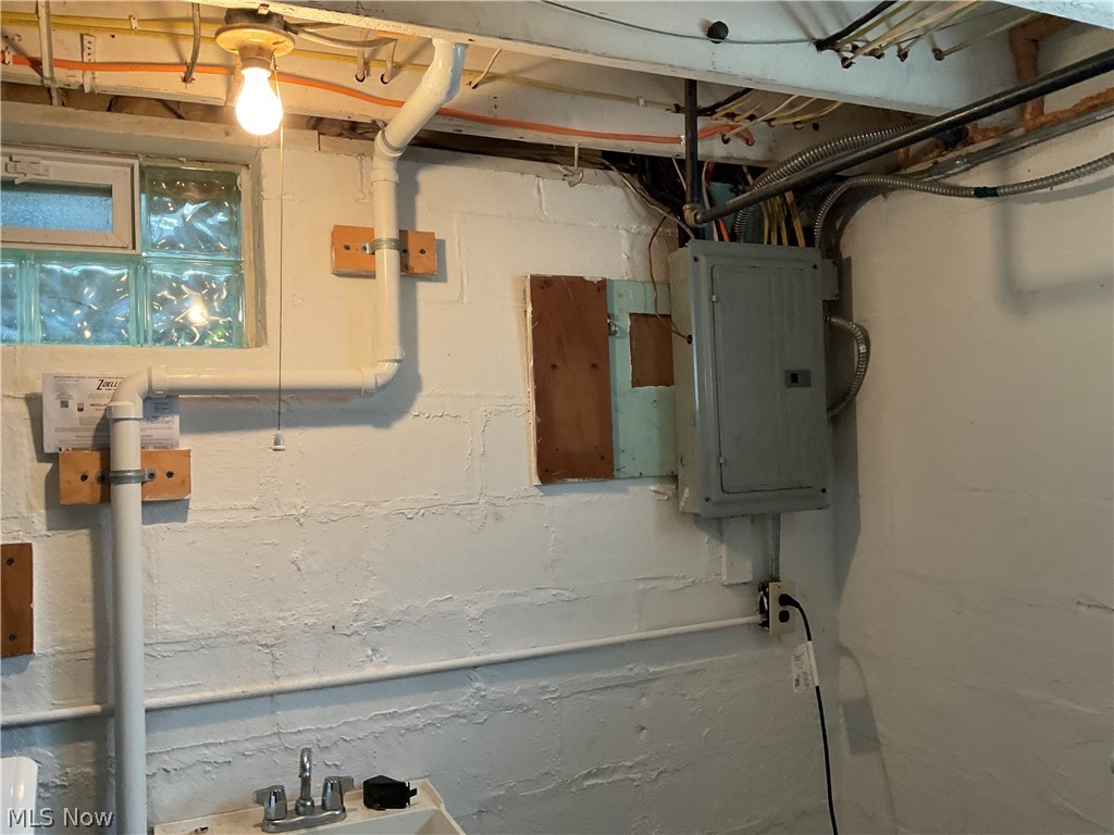 Mentor Headlands Park Sub - Residential