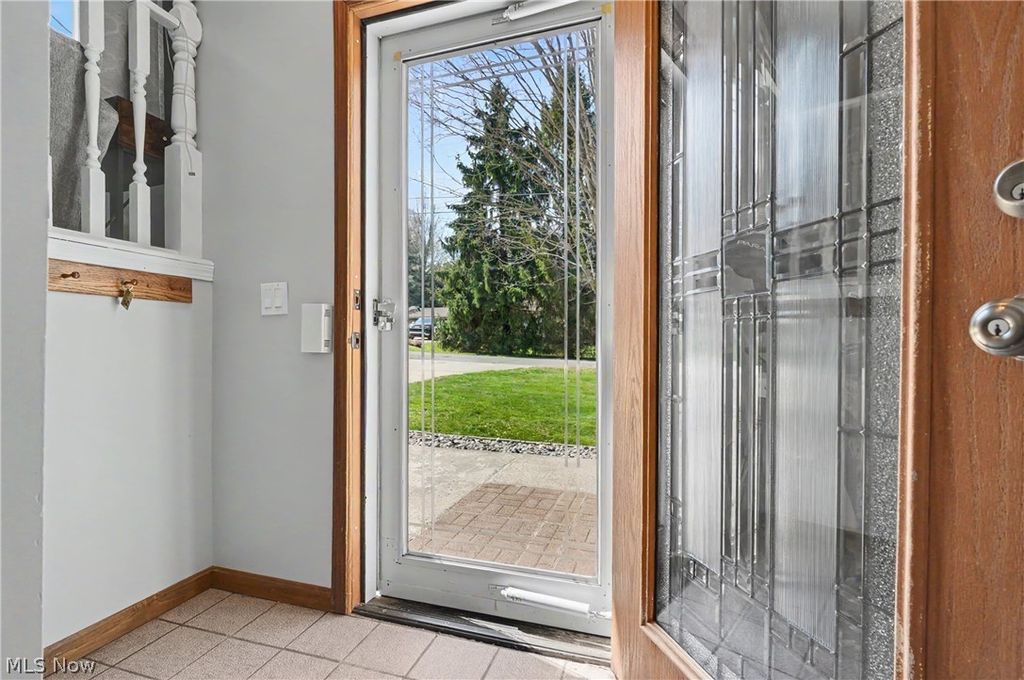 Photo of 1408 Garfield Avenue, Salem, OH 44460 (MLS # 5200129)