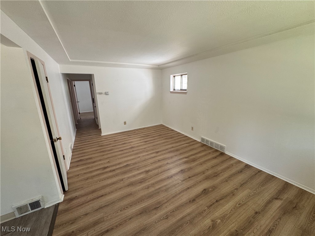 Stewart Frisbie & Fords - Residential