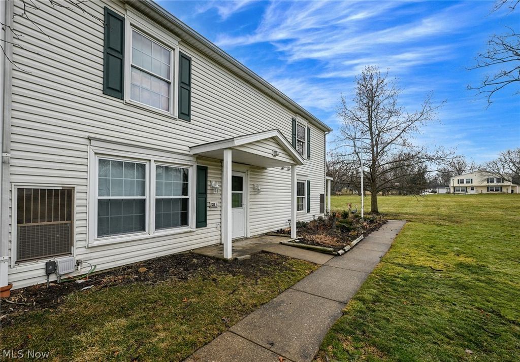 Photo of 126 Ivy Hill Lane #A-2, Medina, OH 44256 (MLS # 5187592)