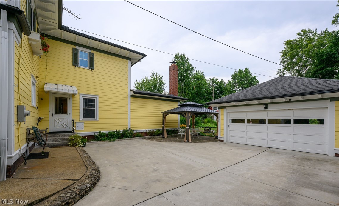 Ridgewood - Residential