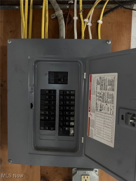 Village/Lowellville - Residential